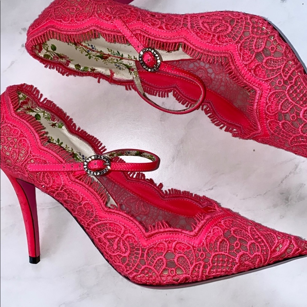 Gucci shoes